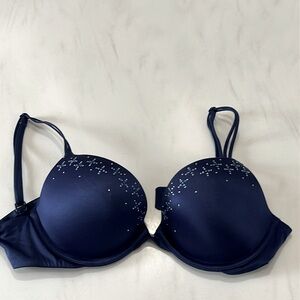 Victoria’s Secret Very Sexy Pus-up Bra